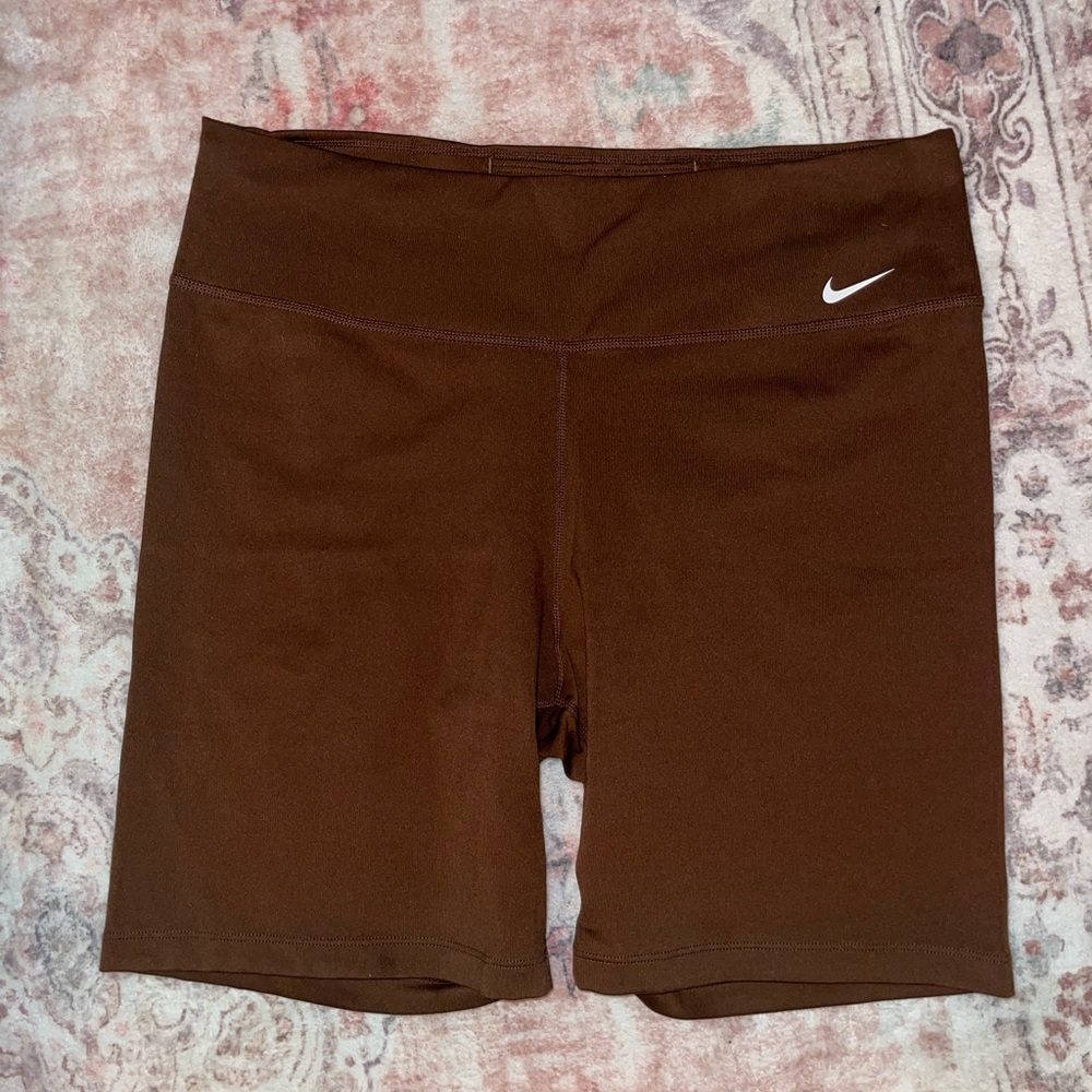 COPY - Nike Zenvy biker shorts size Large